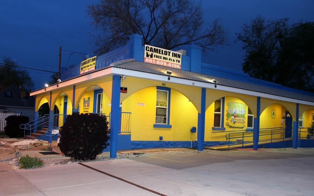 Camelot Inn & Hostel Salt Lake City Exterior photo